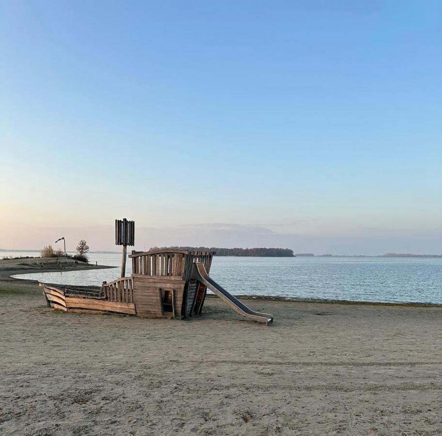 Traum Ferienhaus Mit Dachterrasse Am Veluwemeer Hulshorst Esterno foto